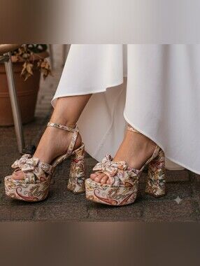 Boho Chunky Platform Sandals Autum Wedding Guest Coquette  Cottage Floral 9.5New